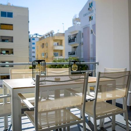 Coastal Getaway Apartment Larnaca Exterior photo