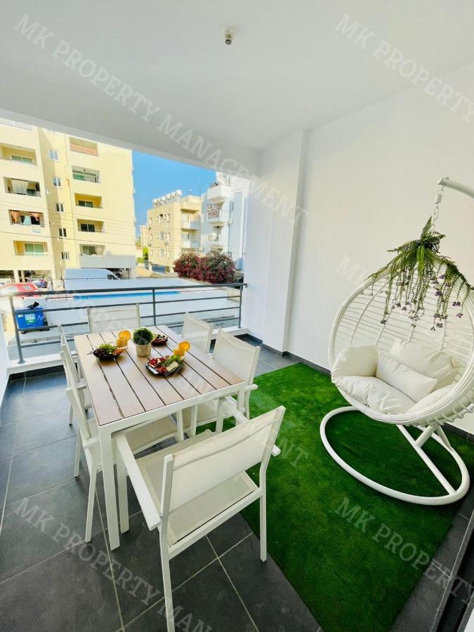 Coastal Getaway Apartment Larnaca Exterior photo