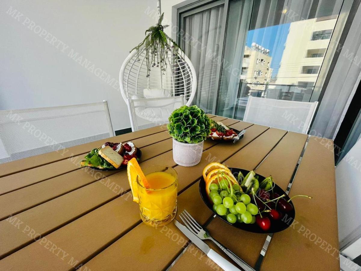 Coastal Getaway Apartment Larnaca Exterior photo
