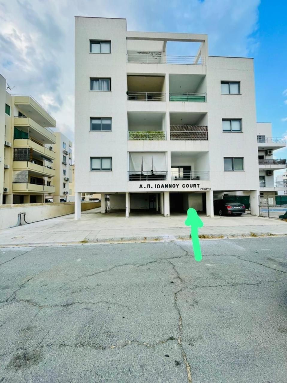 Coastal Getaway Apartment Larnaca Exterior photo