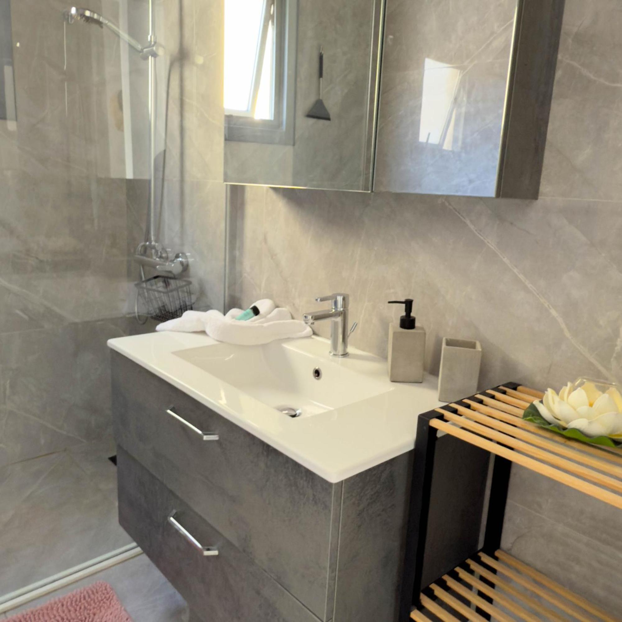 Coastal Getaway Apartment Larnaca Exterior photo